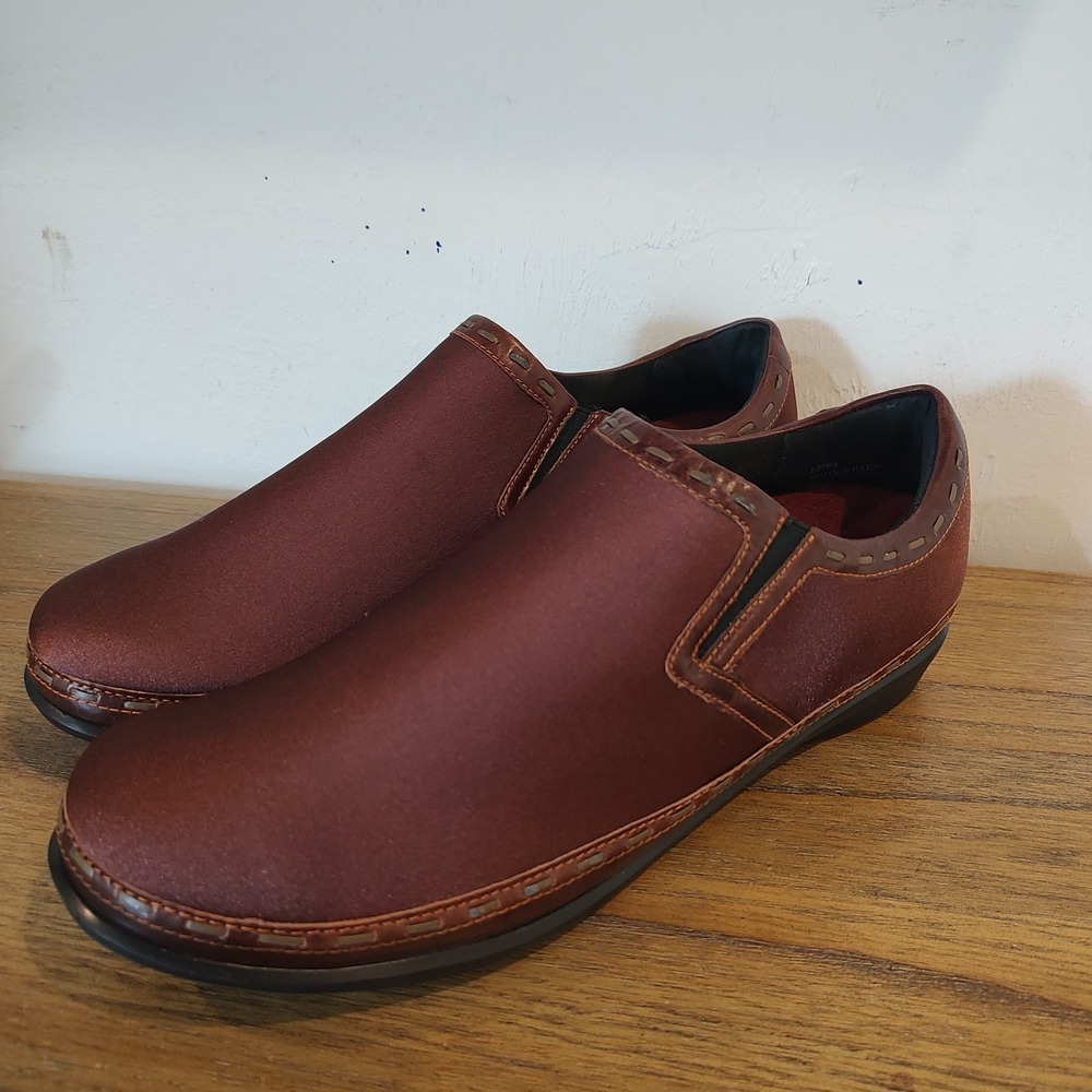 Aetrex Berries Women Sz 13 Burgundy Leather Stretch Slip On Comfort Shoes BE78W